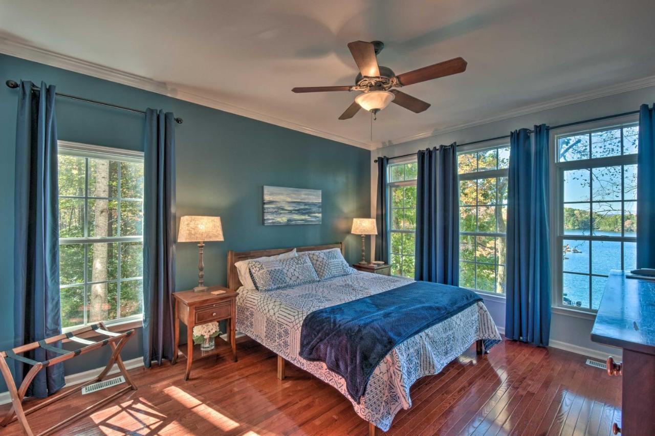 Lake Keowee Escape With Dock, Deck And Lake Access! Six Mile Экстерьер фото