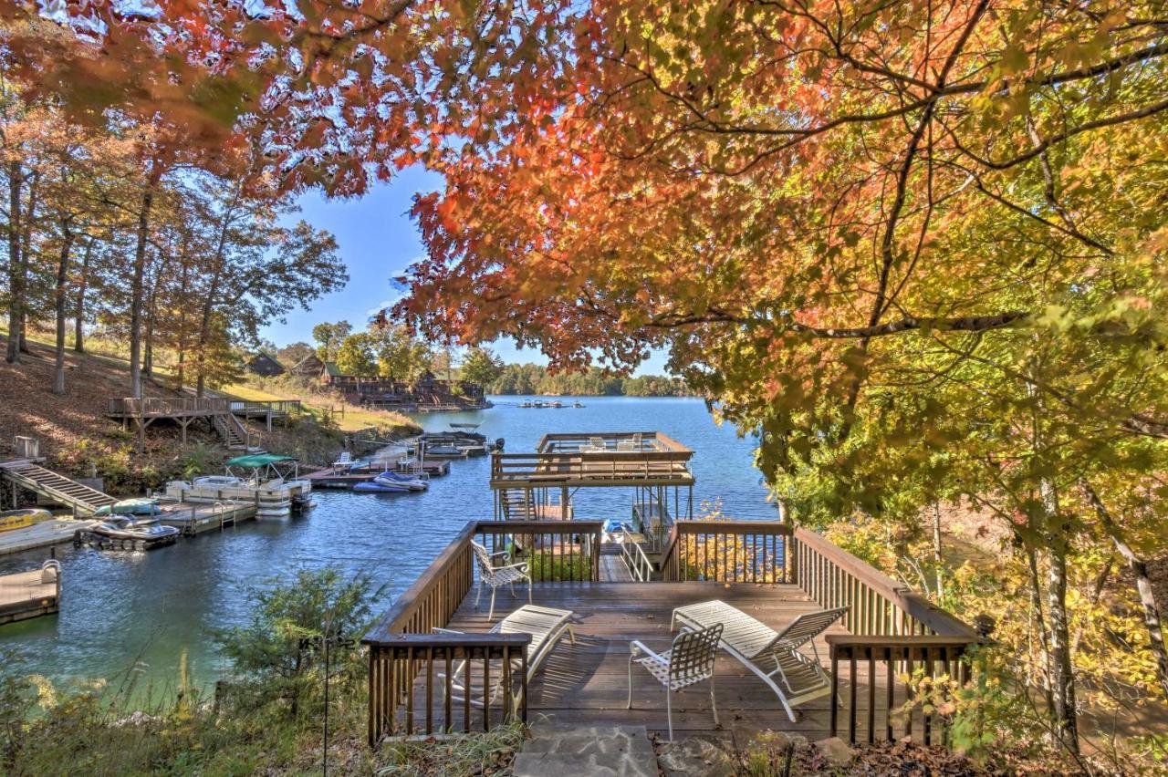 Lake Keowee Escape With Dock, Deck And Lake Access! Six Mile Экстерьер фото